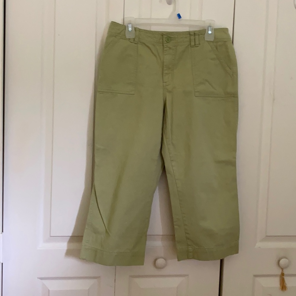 Sonoma Green Capris Size 10